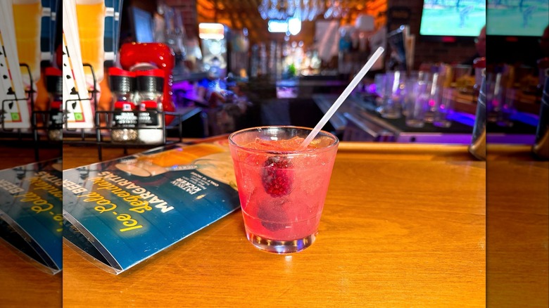 Texas Roadhouse's Midnight Sour cocktail