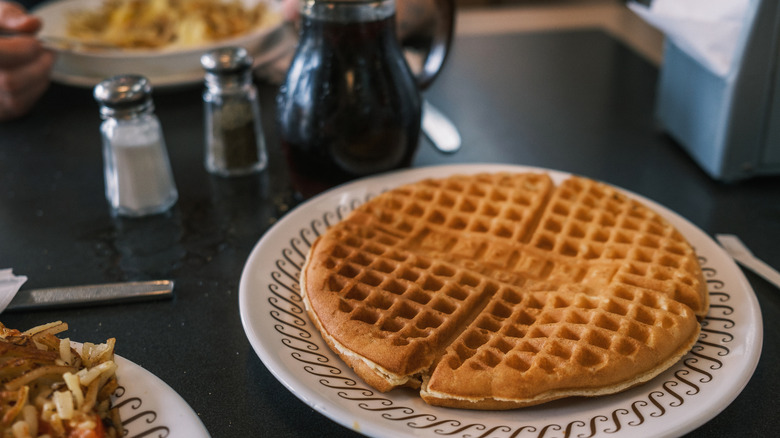 waffle house waffle meal