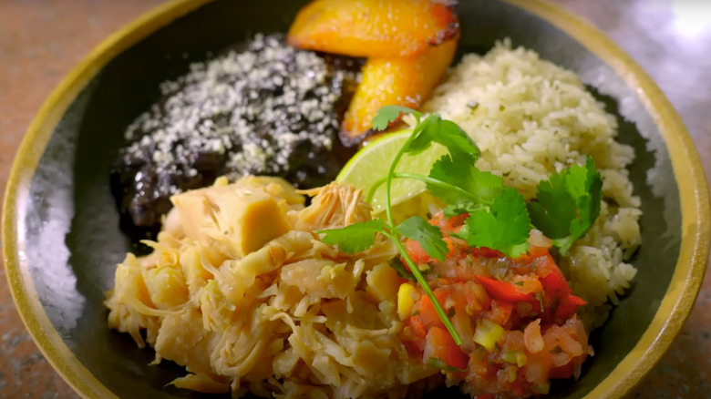 platter of food from Thunder Falls Terrace