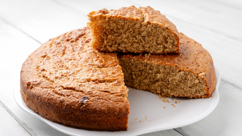 single layer of carrot cake
