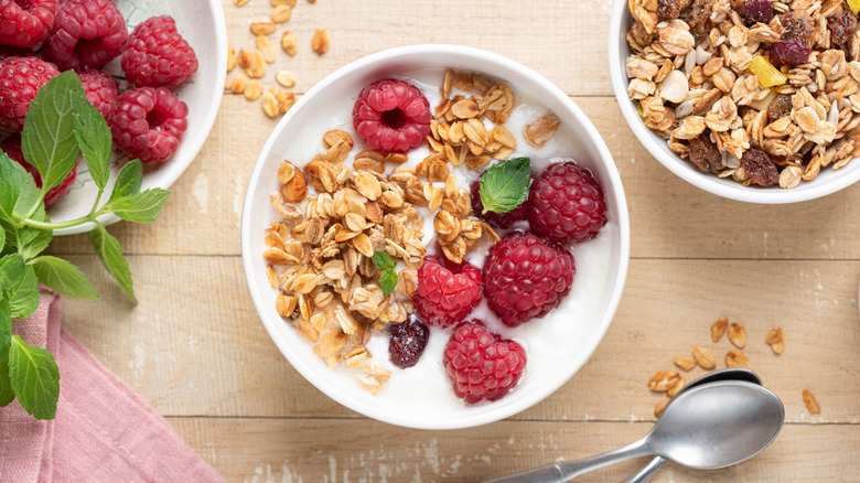 Yogurt bowl with granola and fruit