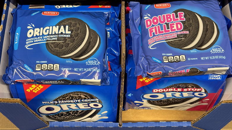 Oreo Cookies are displayed next to Aldi cookies