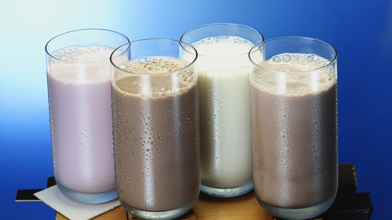 Retro-looking drinks in chocolate, vanilla, and strawberry