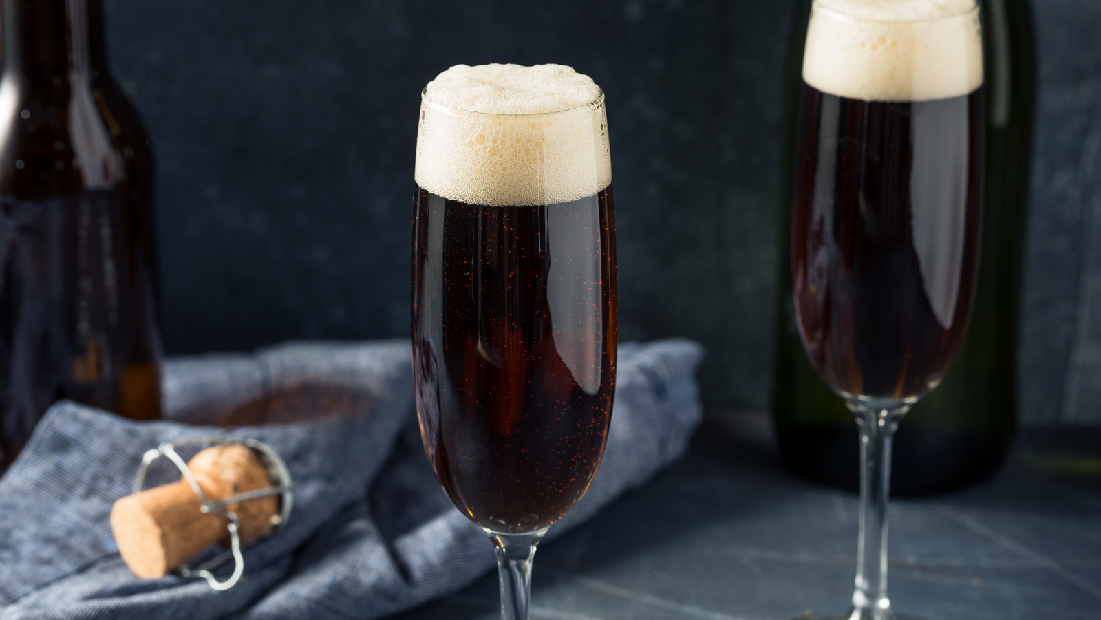 Black Velvet A Dreamy Cocktail That Mixes Hearty Stout And Crisp Champagne
