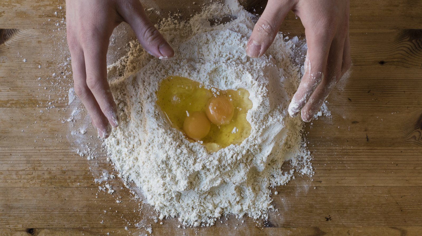 Bobby Flay's Ultimate Shortcut For Fresh Pasta Dough
