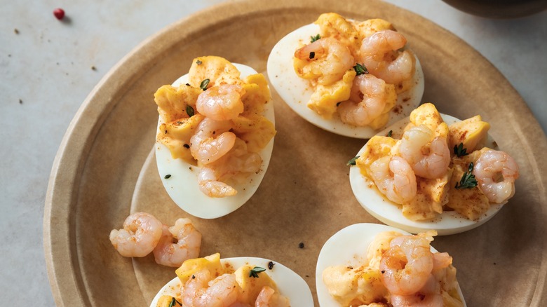 deviled eggs with shrimp