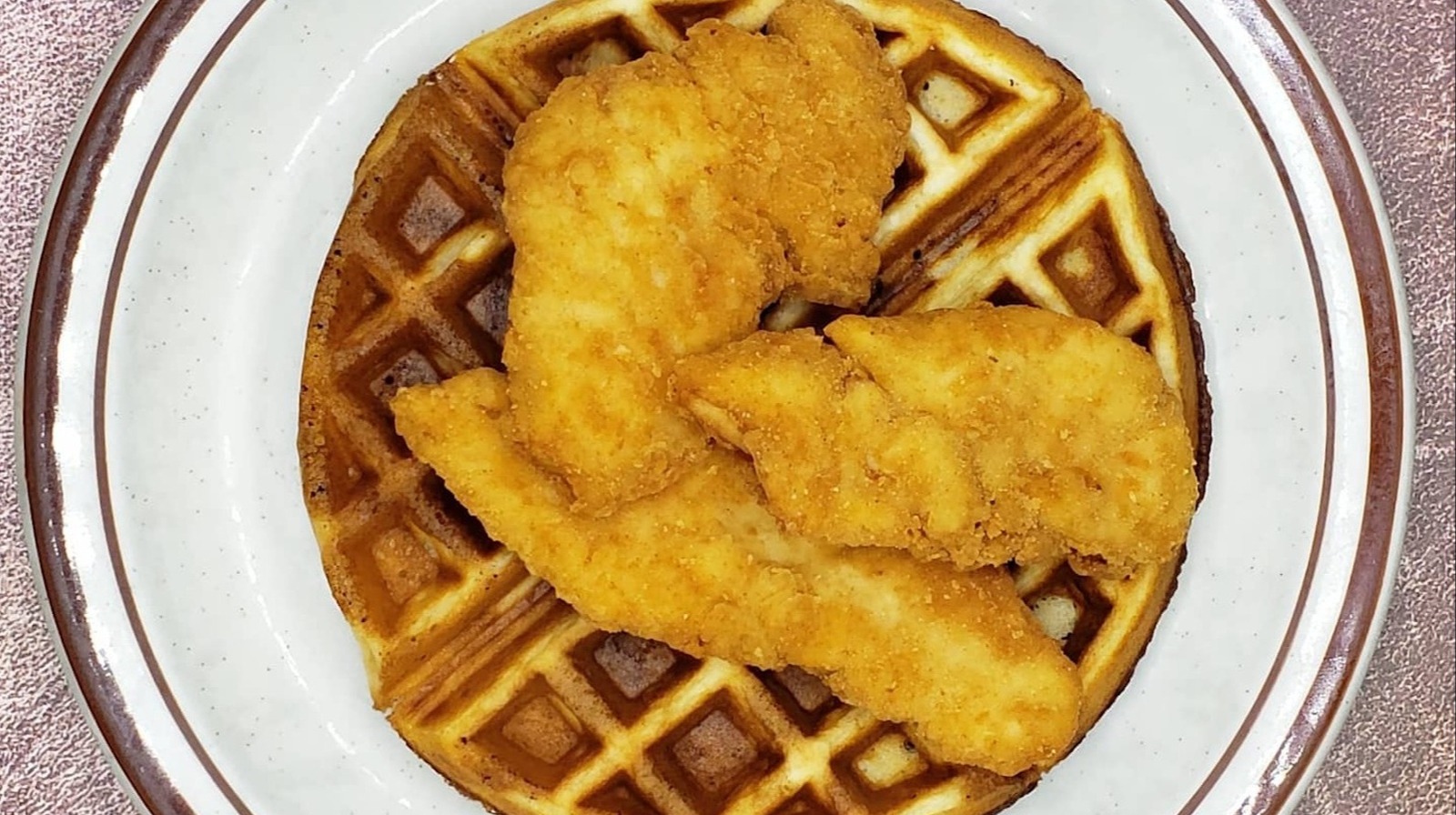 The Los Angeles Breakfast Spot Where Time Has Barely Moved Since 1949 - Tasting Table