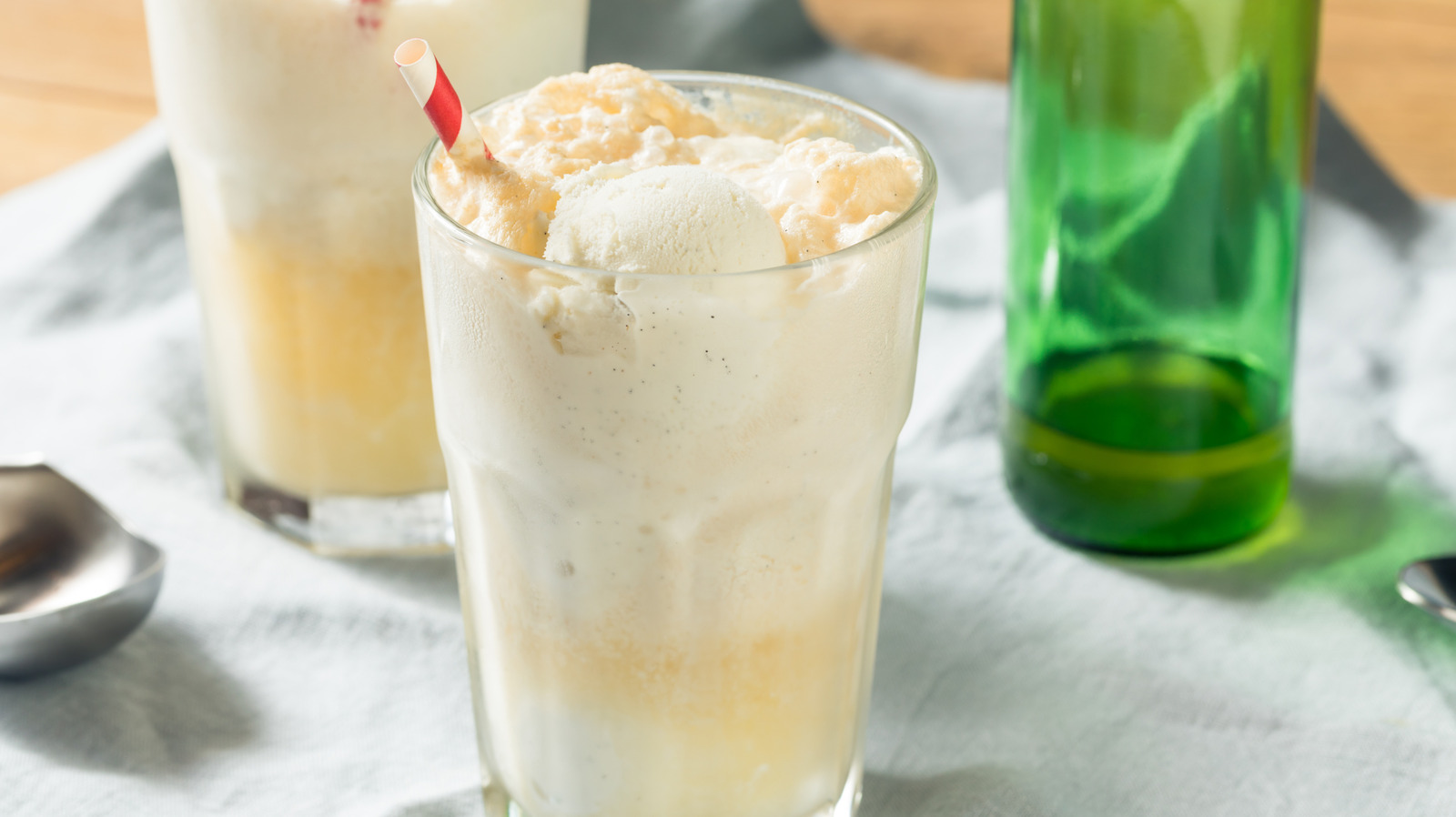 The Boston Cooler, Explained - Tasting Table