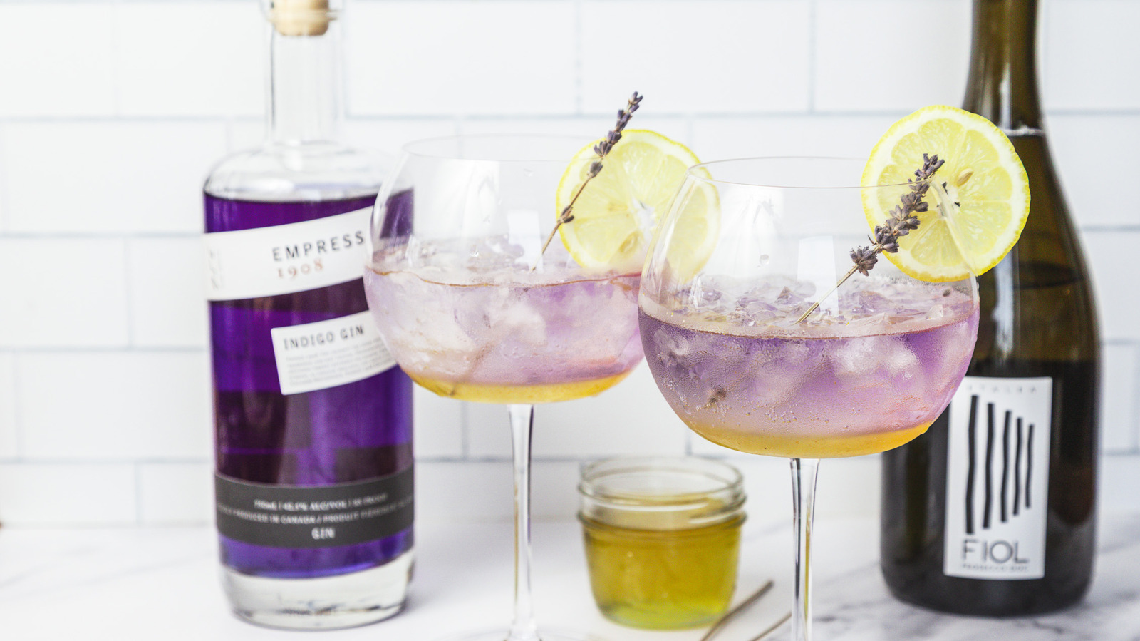 Botanical Lavender Spritz Cocktail Recipe