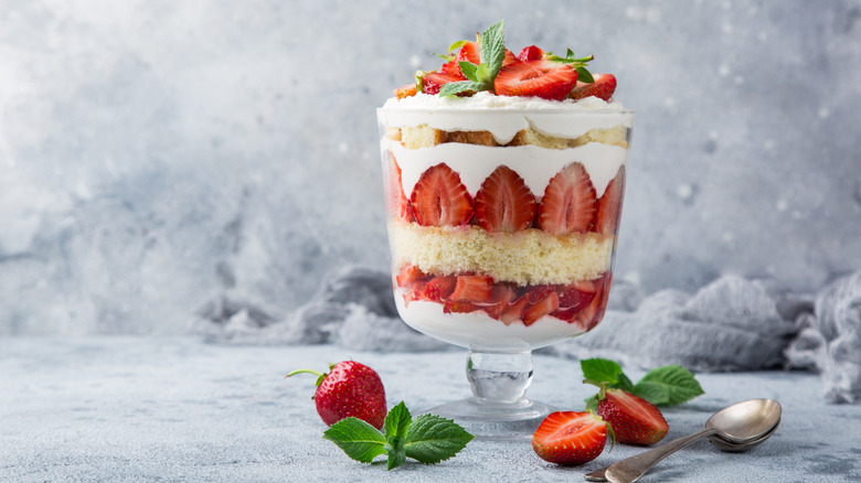 strawberry trifle