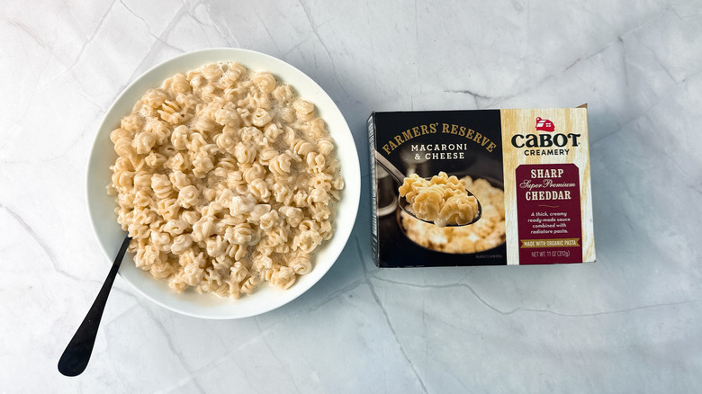 bowl of macaroni and cheese and box from Cabot