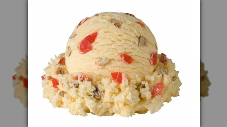 Cherries and pecans ice cream