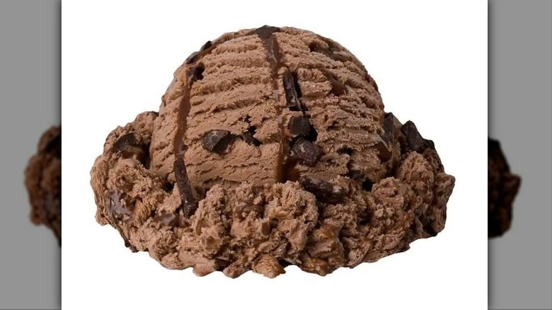Braum's chocolate cheesecake ice cream