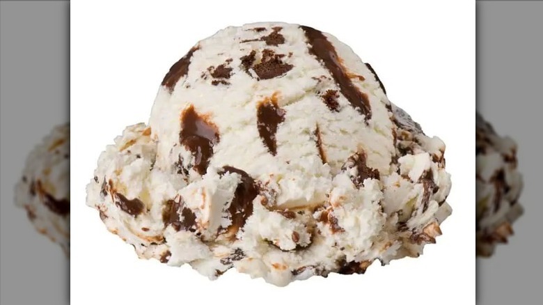 coconut chocolate cheesecake ice cream