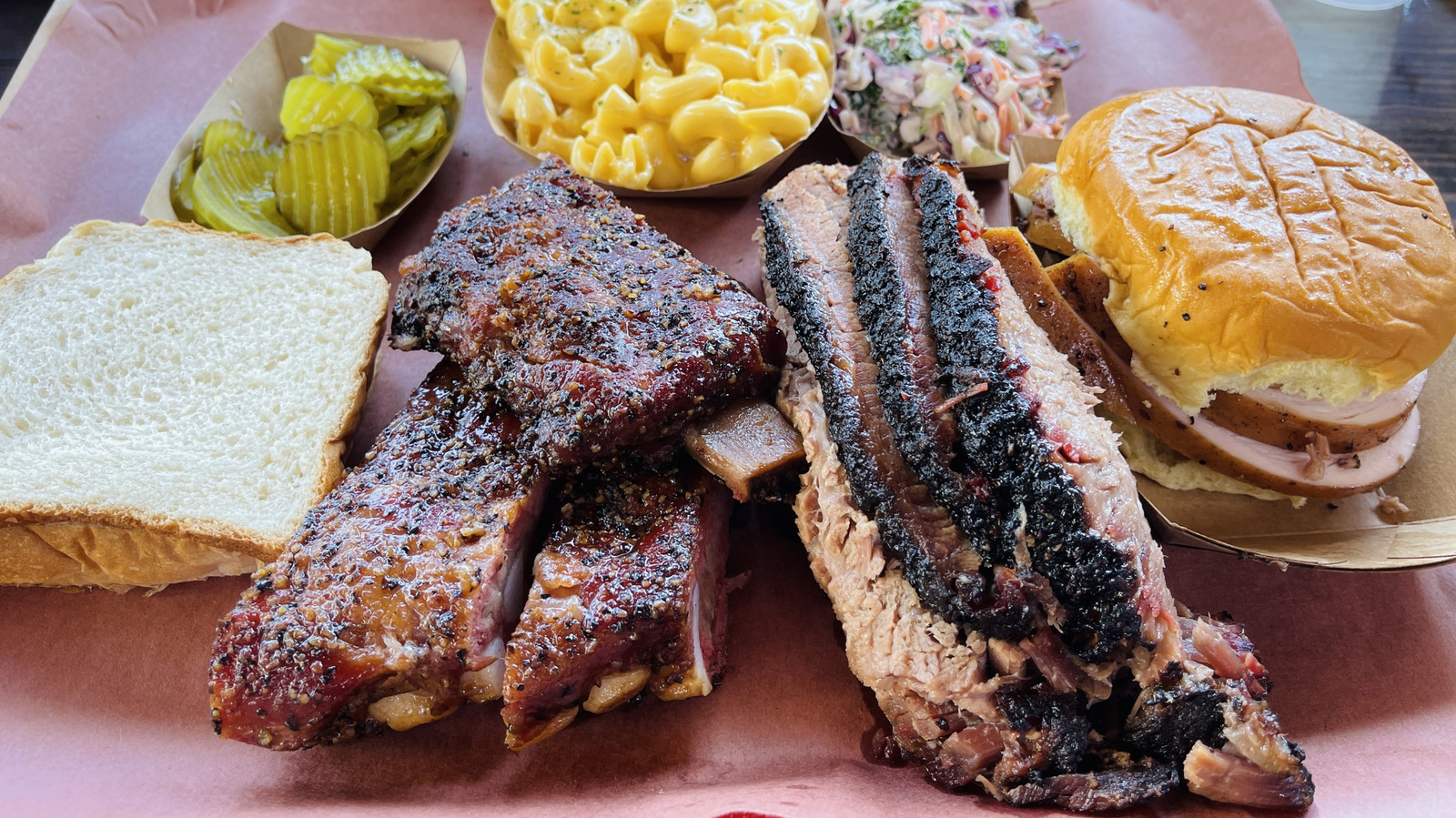 Bread Isn't The Great BBQ Joint Side Dish You Think It Is, According To A Pitmaster - Tasting Table
