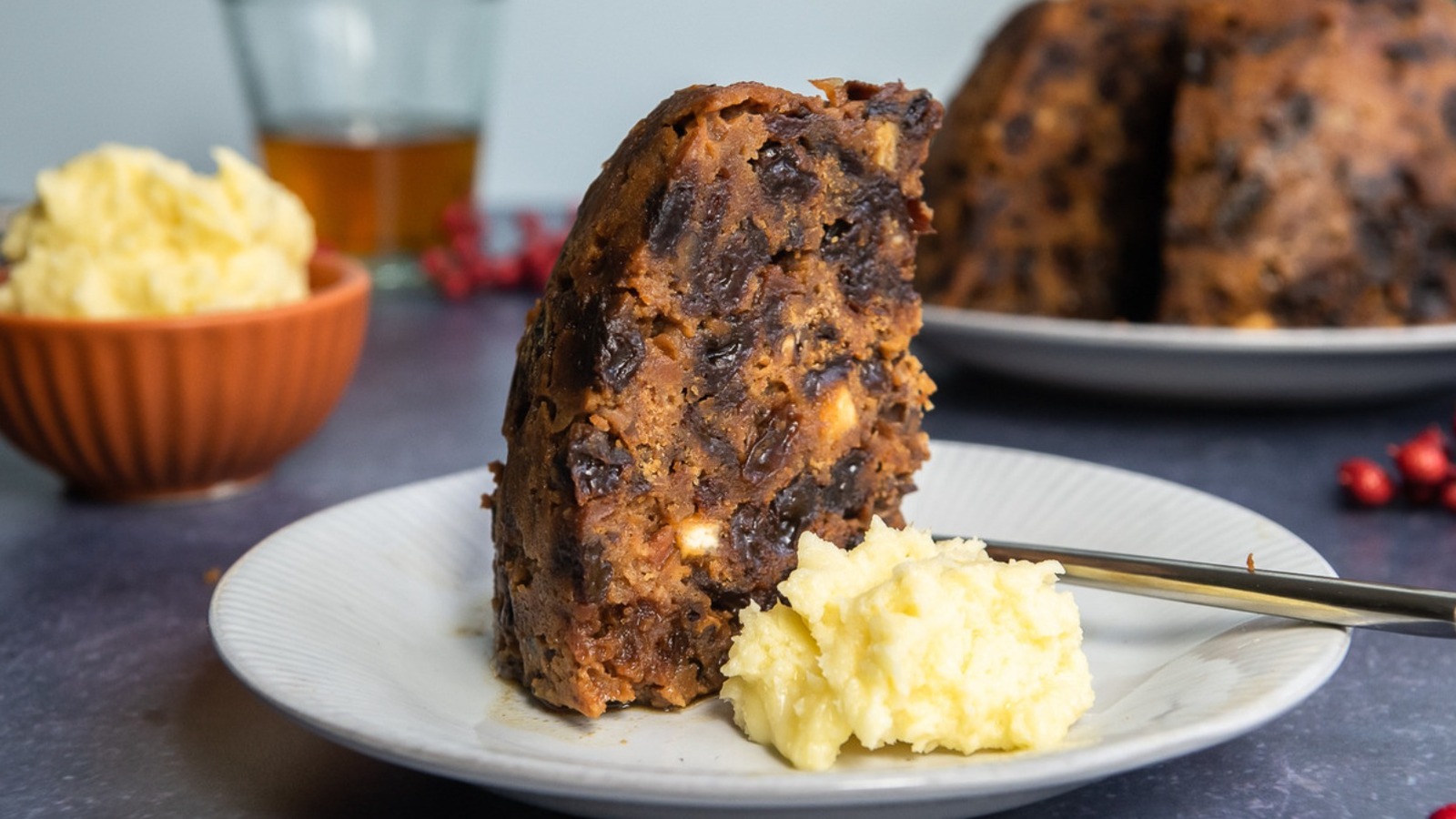 Christmas pudding with brandy custard recipe - Recipes 