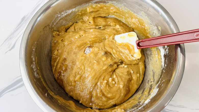 Folding ingredients into cake batter