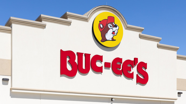 Exterior of a Buc-ee's