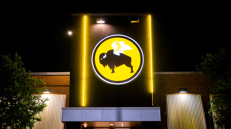 Buffalo Wild Wings sign at night