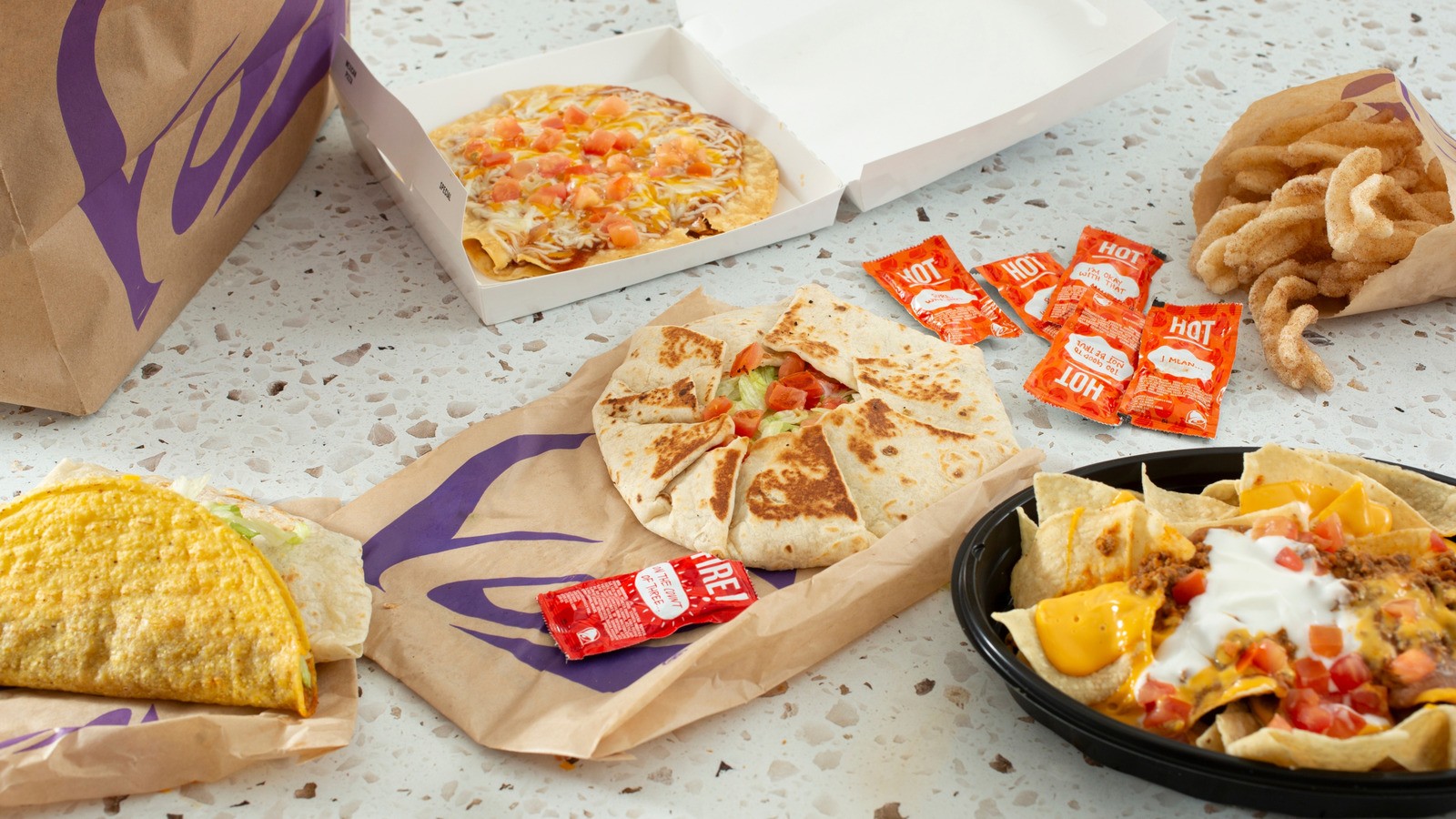 How Taco Bell Tried (And Failed) To Run A Burger Chain In The '80s