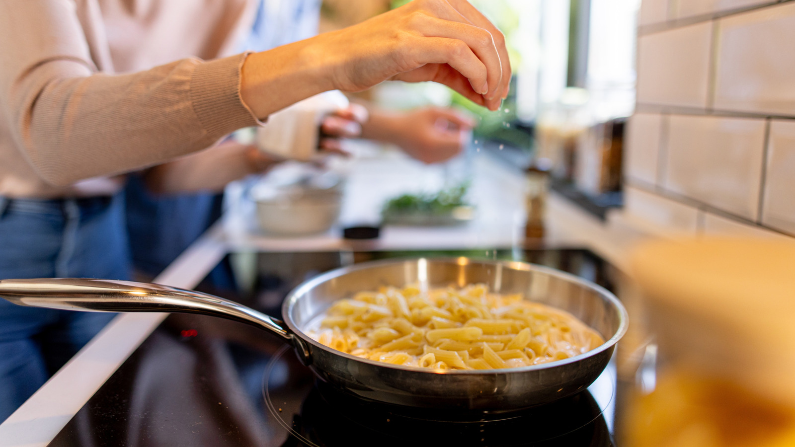 This Salting Tip Makes Buttered Noodles Taste Way Better - Tasting Table