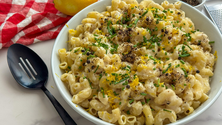 bowl of mac and cheese