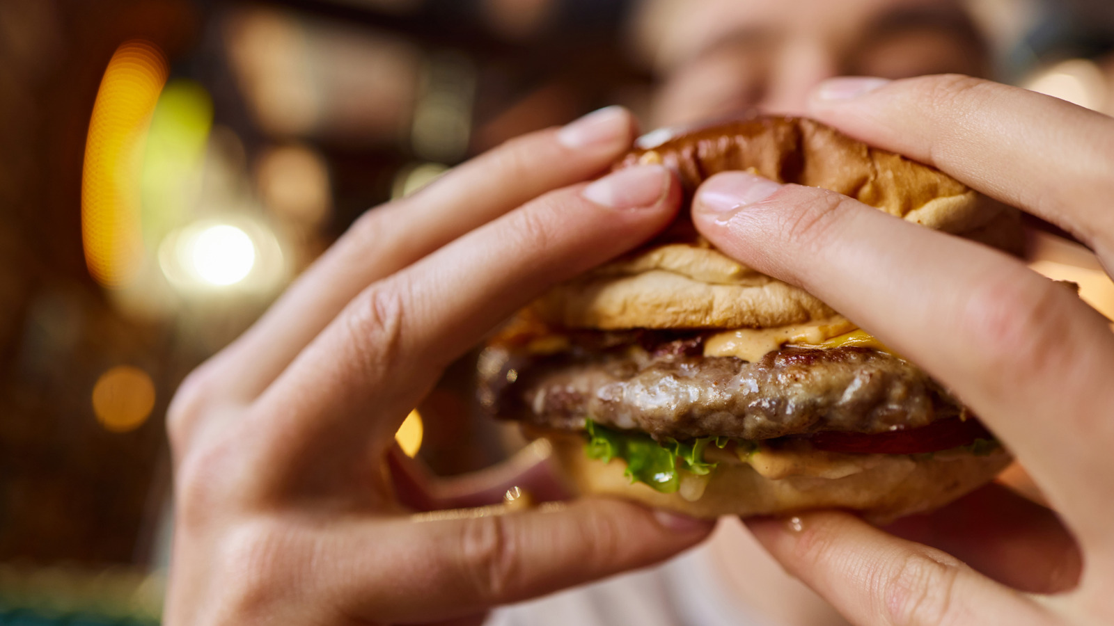 California's Best Hole-In-The-Wall Burger Spot Is A Family-Owned Gem With A Rich History