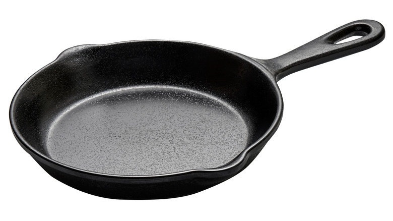 A seasoned and clean cast-iron skillet