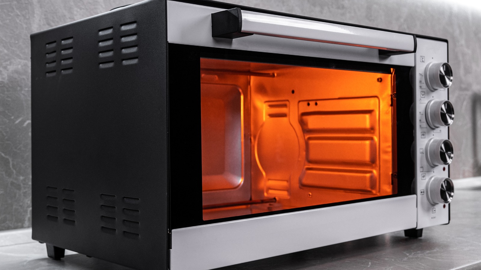 Mini Toaster Oven, Compact & Convenient