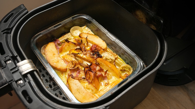 glass casserole dish in air fryer