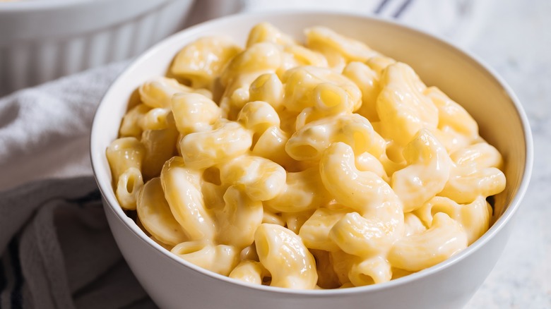 Mac and cheese in bowl