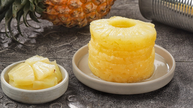 stack of pineapple from can