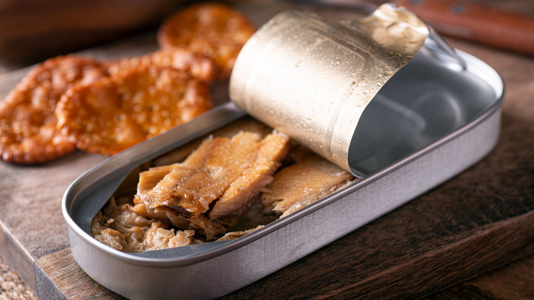 canned smoked herring kippers