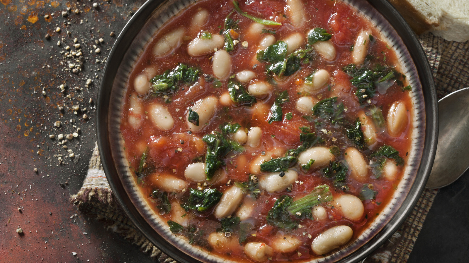 Canned Tomatoes And Beans Are All You Need For A Simple, Delicious One