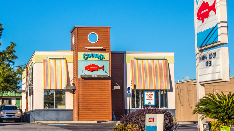 Captain D's restaurant