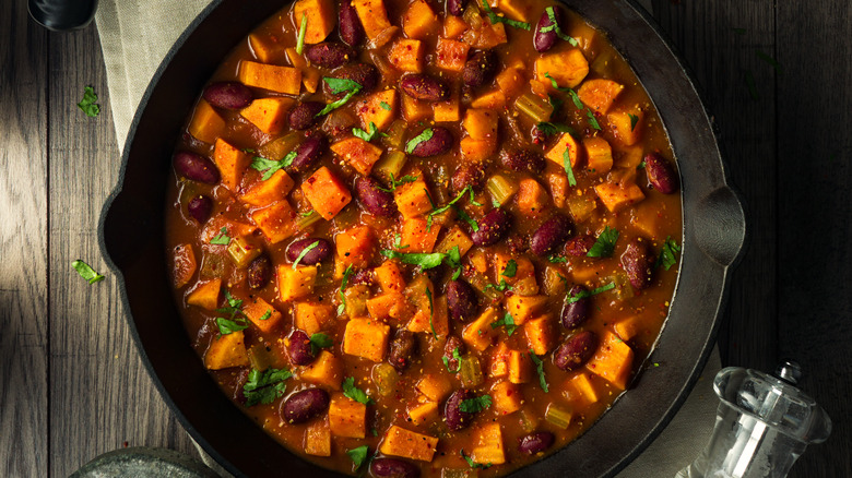 pan of chili with carrots