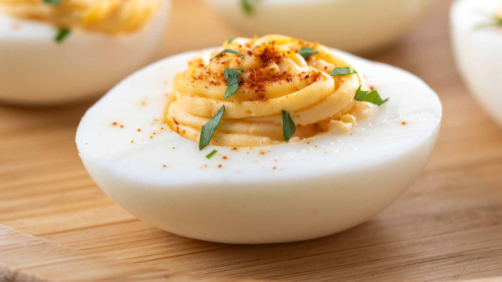 A Simple Twist That Elevates Deviled Eggs To A Decadent Treat - Tasting Table