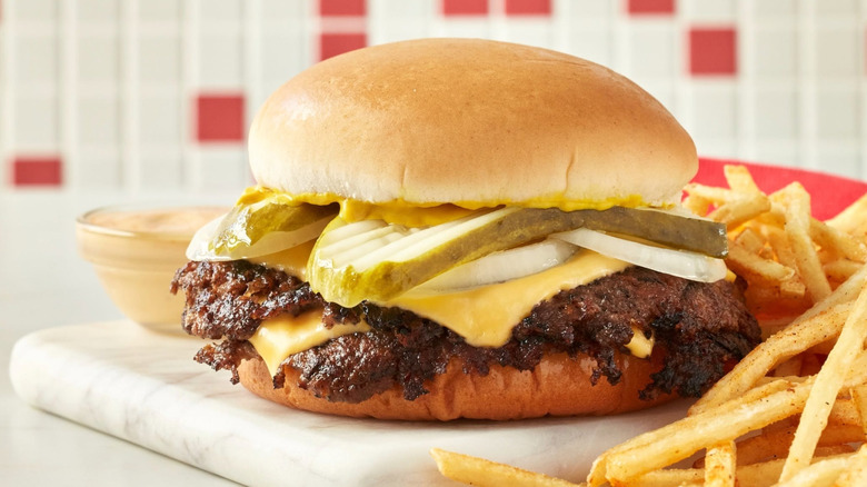 Freddy's Frozen Custard & Steakburgers cheeseburger