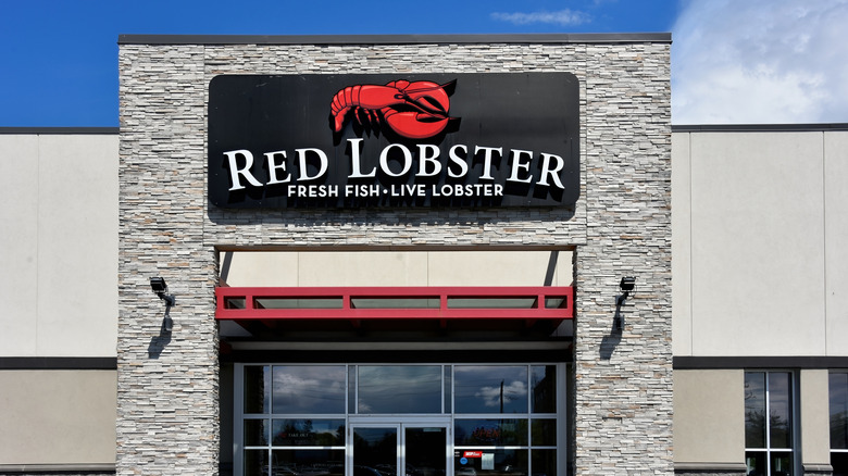 Red Lobster sign on building outside