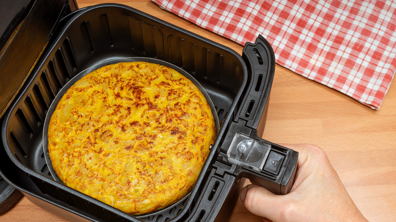 Spanish omelette in air fryer