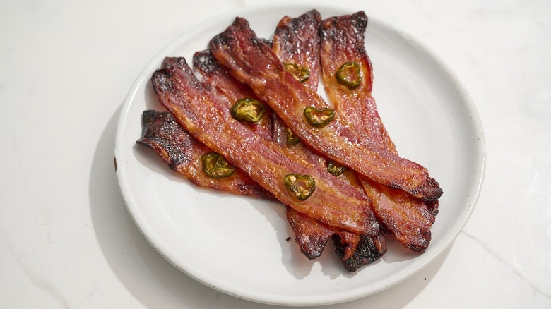 Sweet and spicy cowboy bacon