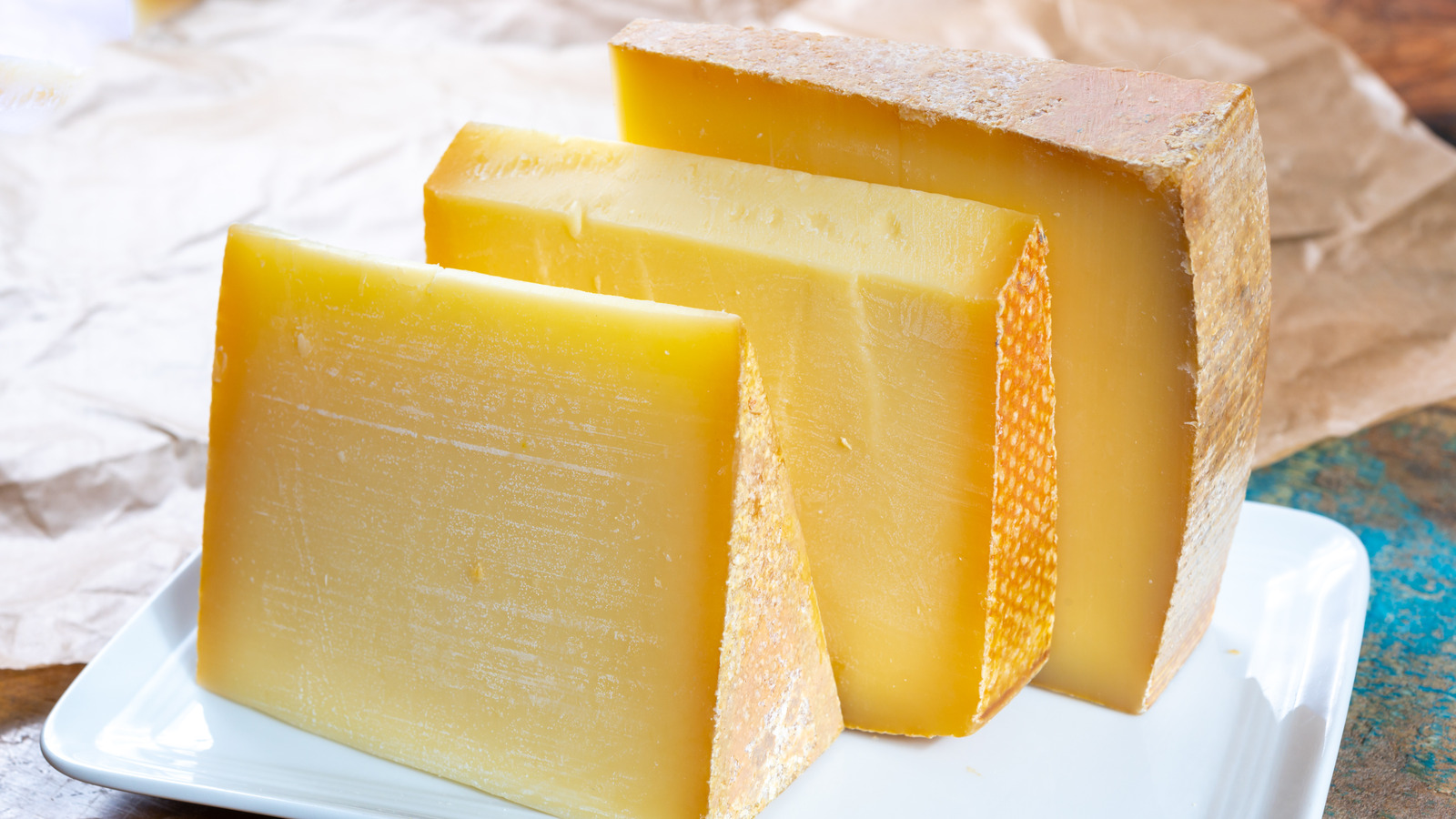 Cheese Fondue Vs. Raclette What's The Difference?