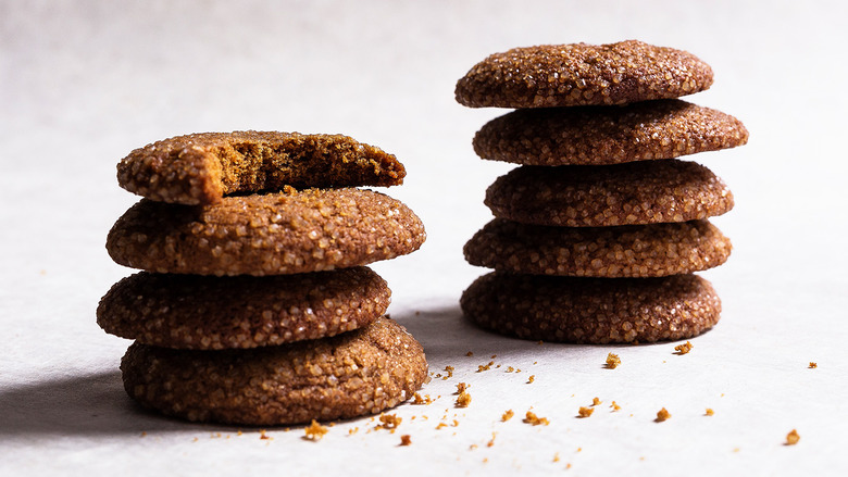 Chewy Molasses Gingersnap Recipe