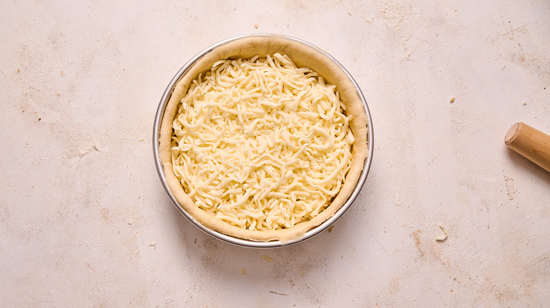 pizza crust filled with cheese