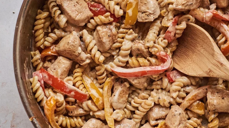 1-Pot Rasta Pasta in silver bowl with wooden spoon