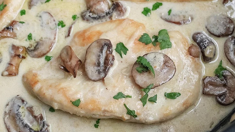 Champagne Chicken in creamy mushroom sauce