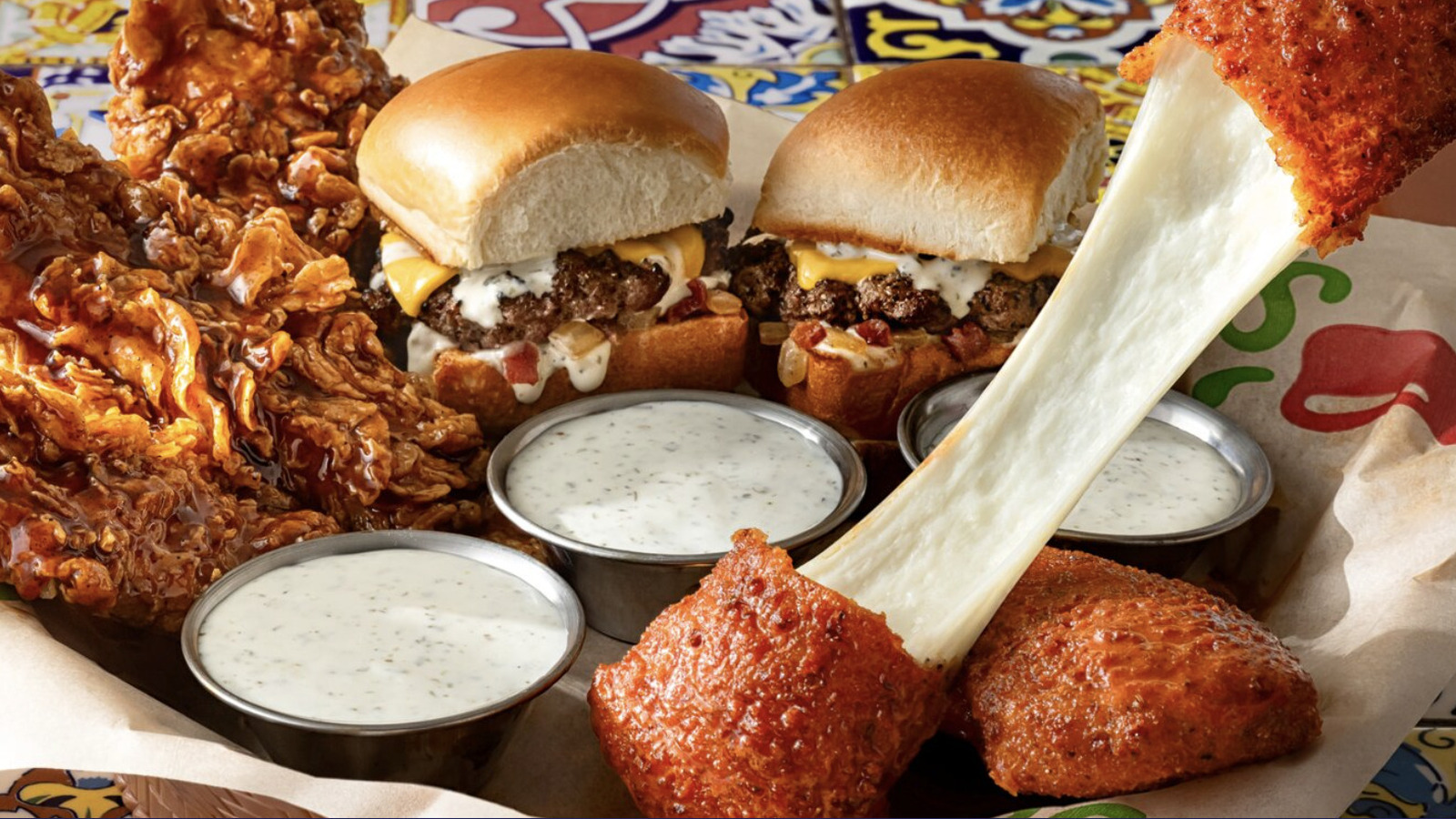 This Chili's Triple Dipper Combo Creates The Most Mouthwatering ...