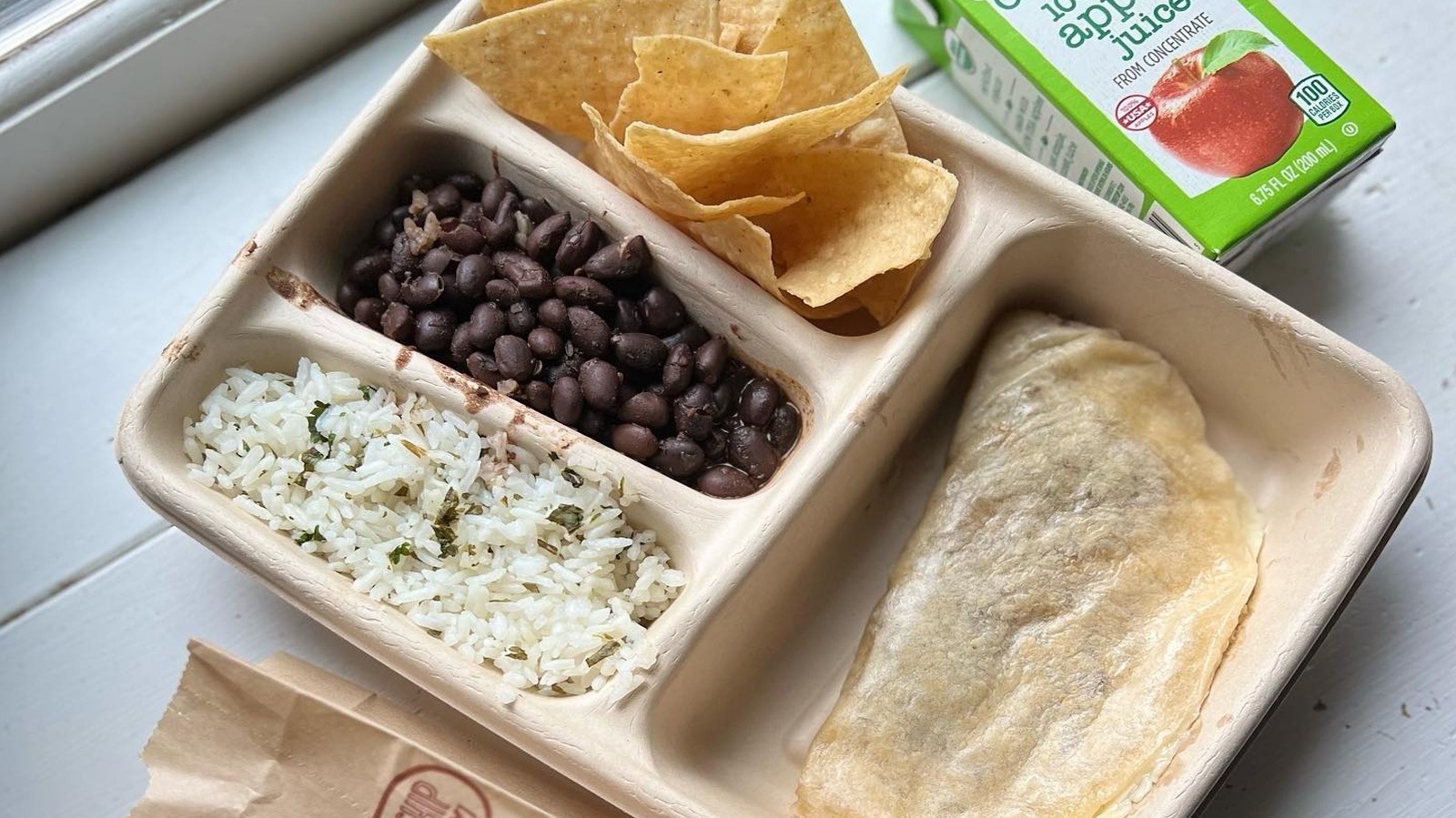 Chipotle's Easy Ordering Trick That Gets You More Tacos For Less Money - Tasting Table