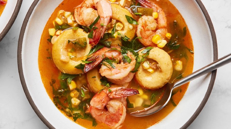 Soup with shrimp, corn, & chochoyotes