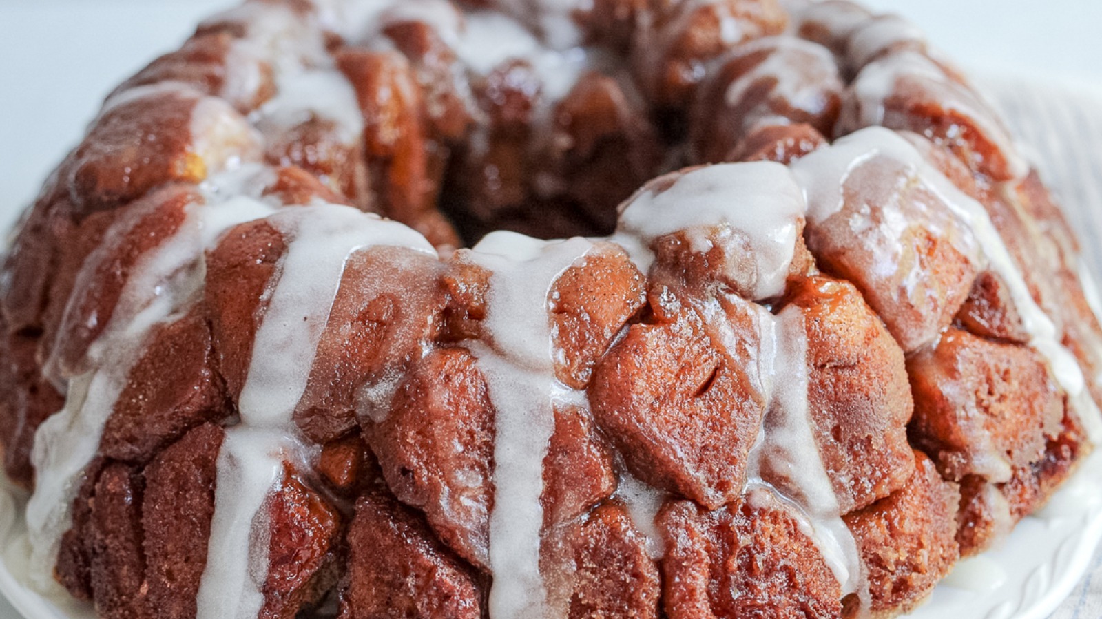 Cinnamon Roll Monkey Bread Recipe